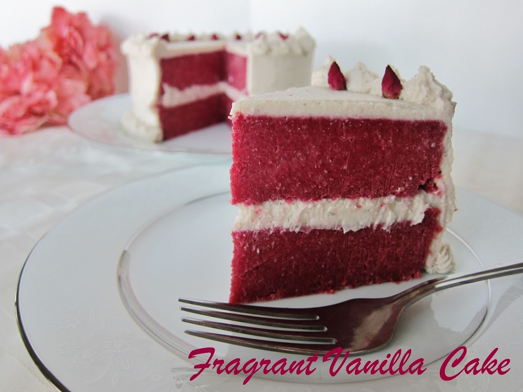 Raw Red Velvet Cake Fragrant Vanilla Cake