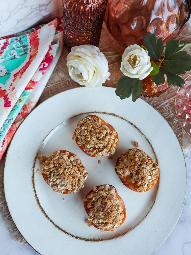 Baked Streusel Peaches